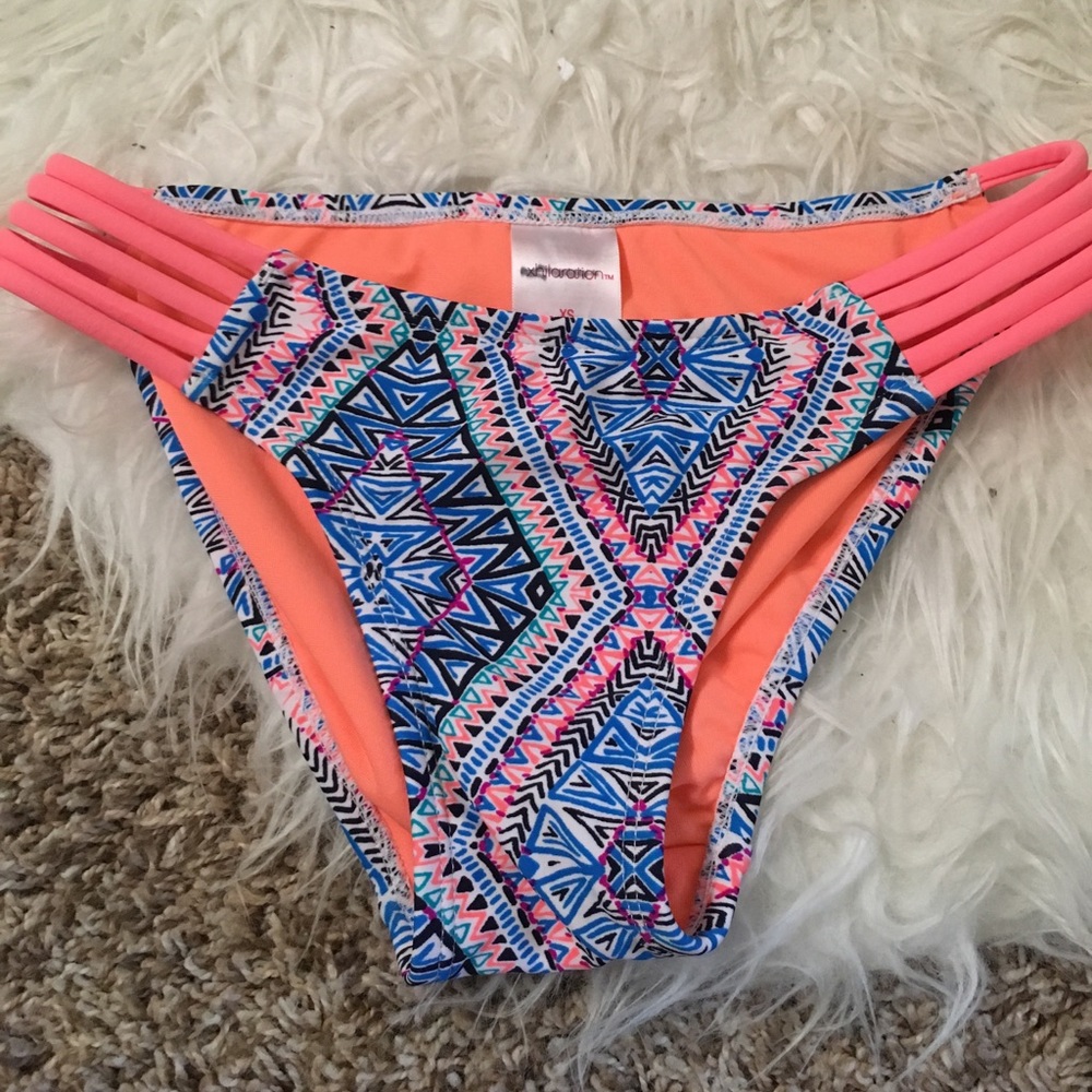 Xs swim bottom